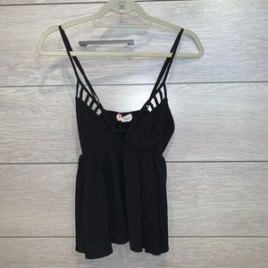 Cute Black Boutique Top!